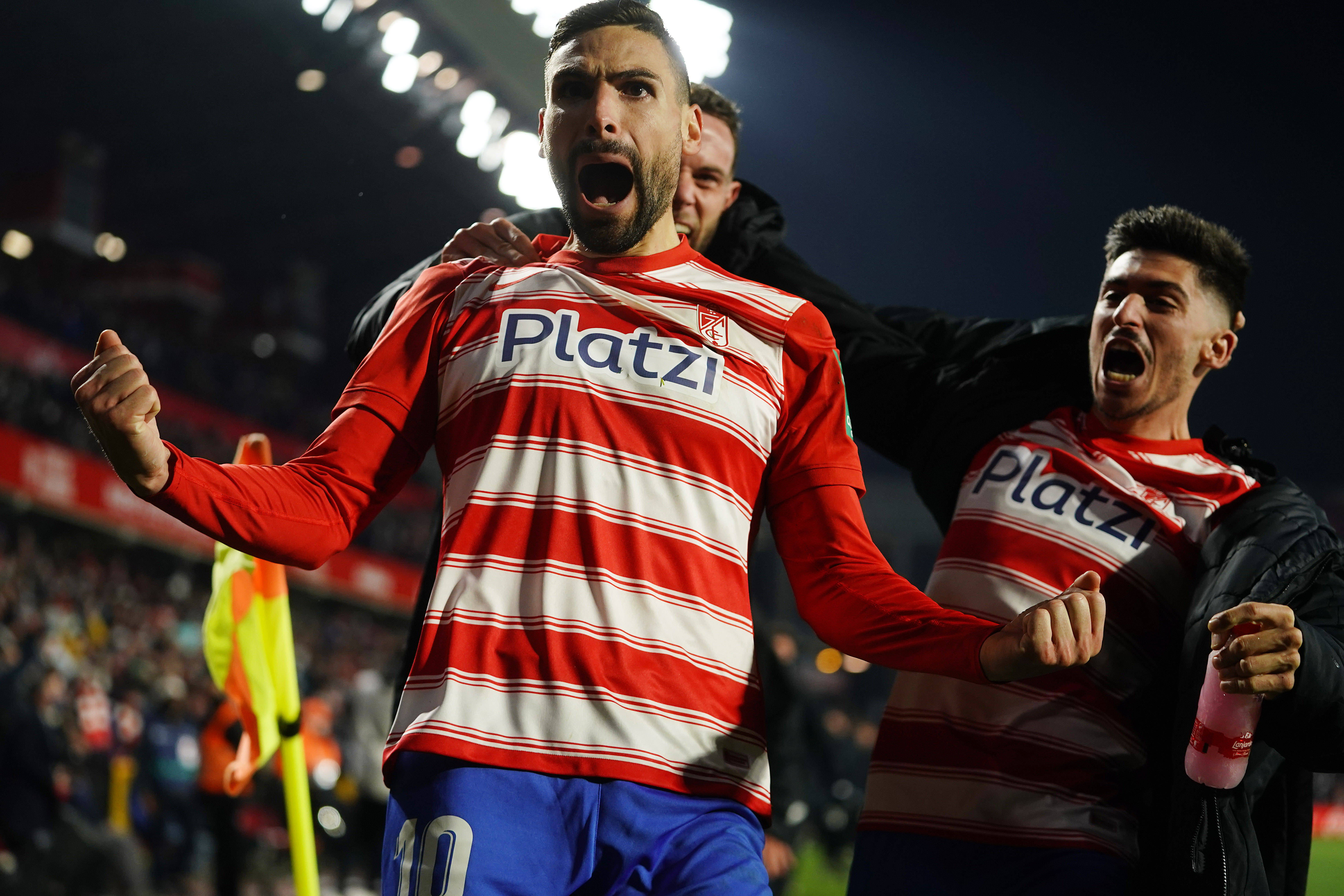 包含亚特兰大今晚状态回暖，志在国王杯名次提升，信心回归，更衣室氛围转暖的词条